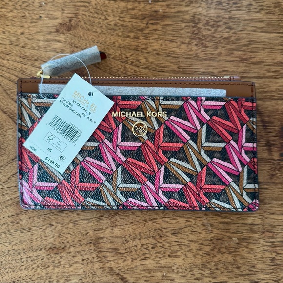 MICHAEL Michael Kors Handbags - NWT Michael Kors Jet Set Charm Slim Medium Card Case Wallet